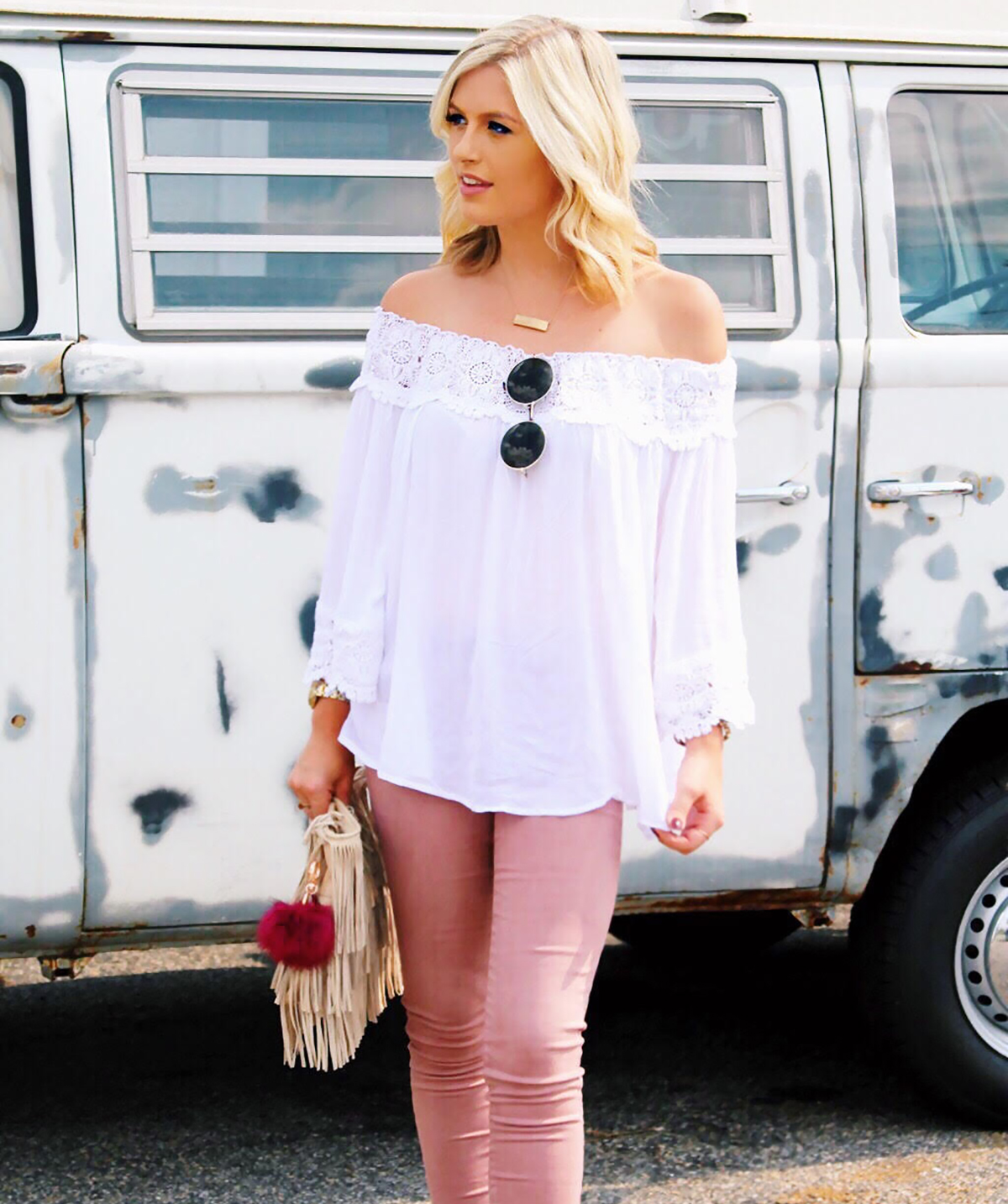 Pop of Pink ft. American Eagle Outfitters